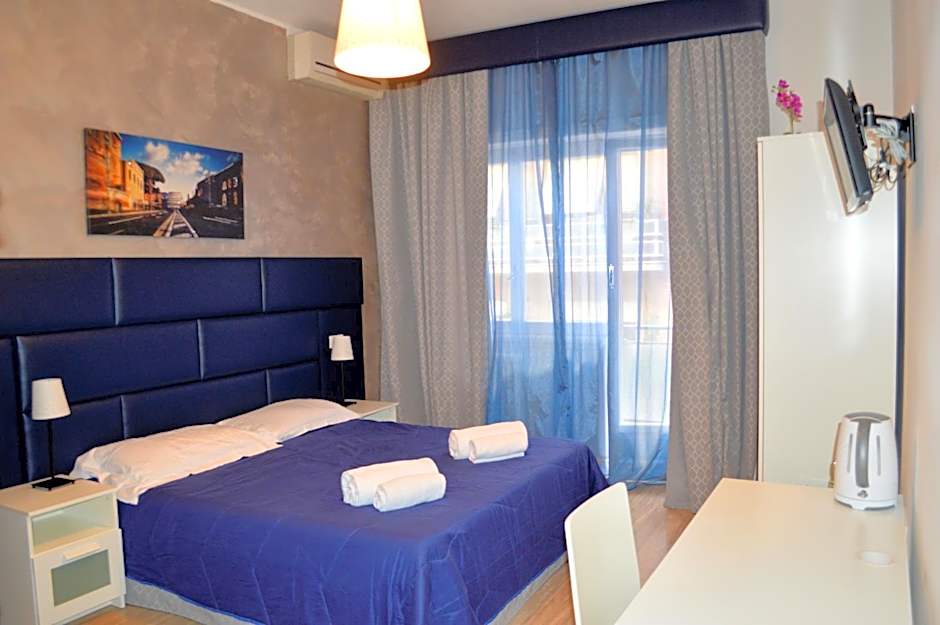 Check-Inn Rooms