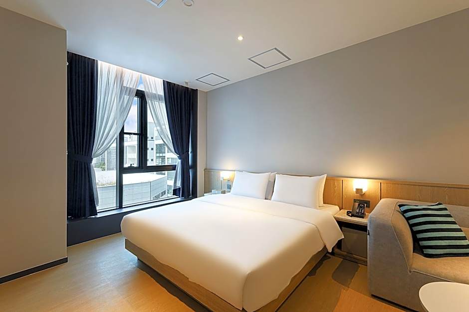 Gimhae Brown Dot Hotel Yulha Branch