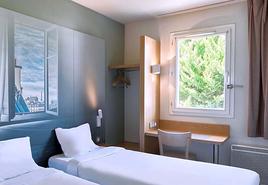 B&B HOTEL Evry Lisses 1