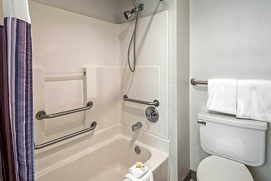 La Quinta Inn & Suites by Wyndham Baton Rouge Siegen Lane