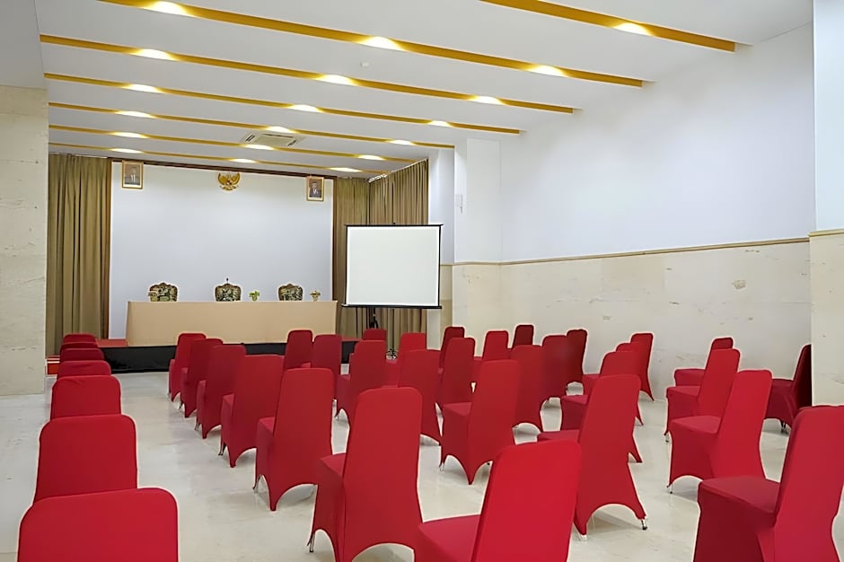 Marilyn Hotel Serpong