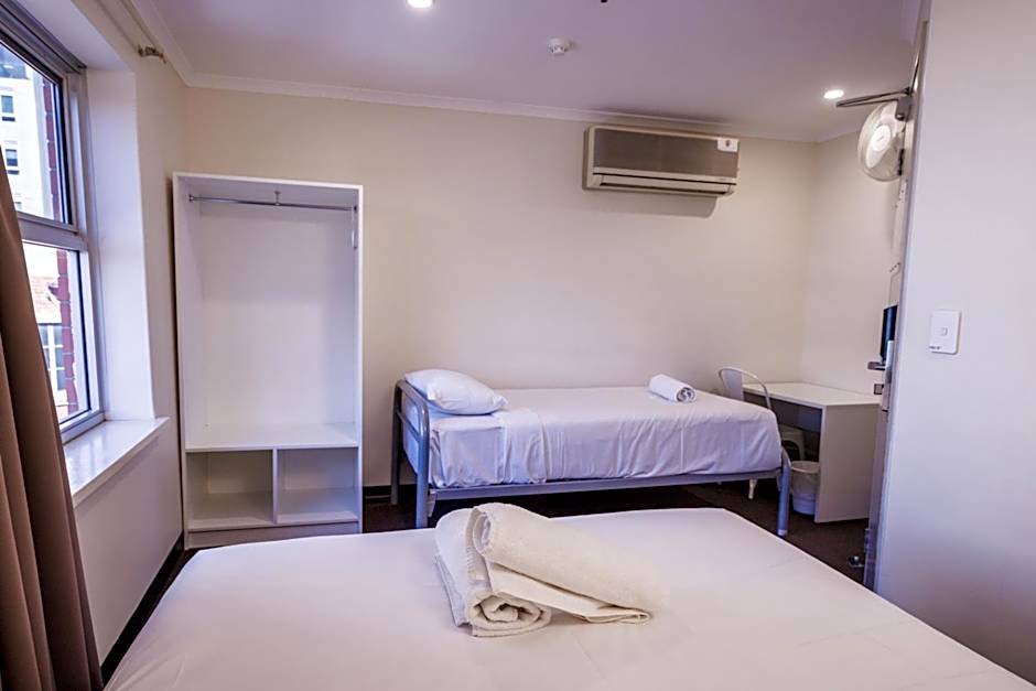 YHA Adelaide Central