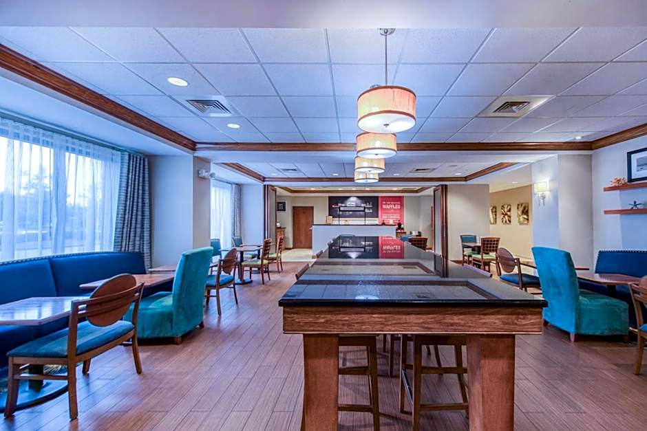 Hampton Inn Wilmington-University Area/Smith Creek Station