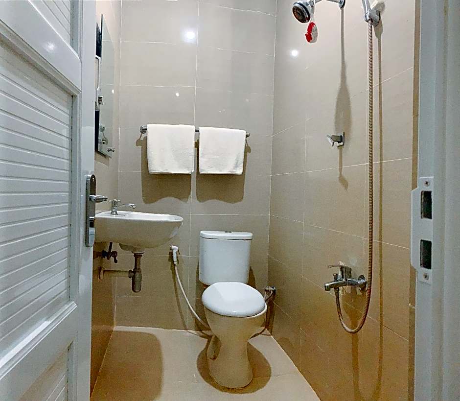 Hotel Shafira Pariaman Syariah Mitra RedDoorz