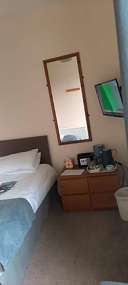 Photo 1 of 3 of Single room-Ensuite