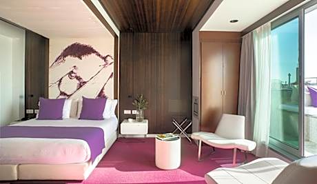 Suite with Private Pool