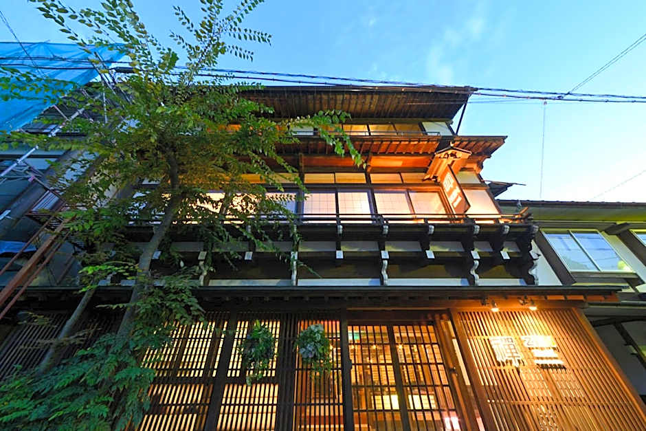 Zen Hostel