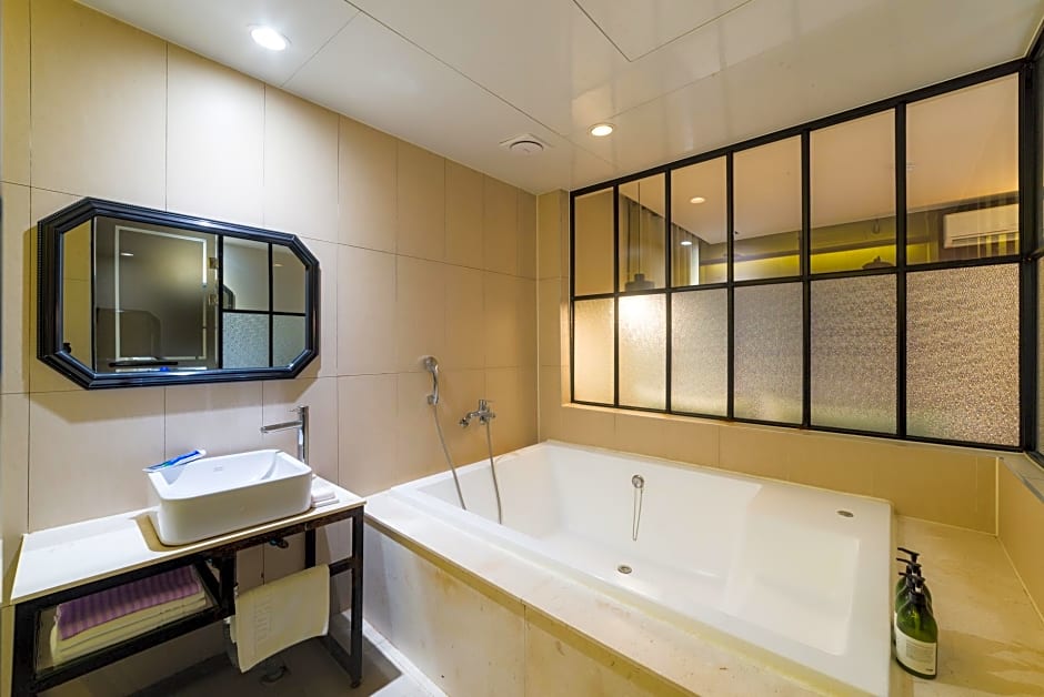 Two Heaven Hotel Busan Songdo