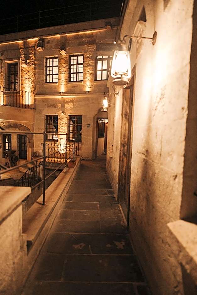 Cappadocia Eagle Cave Inn