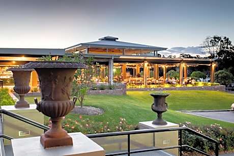Harrigan's Irish Pub & Accommodation