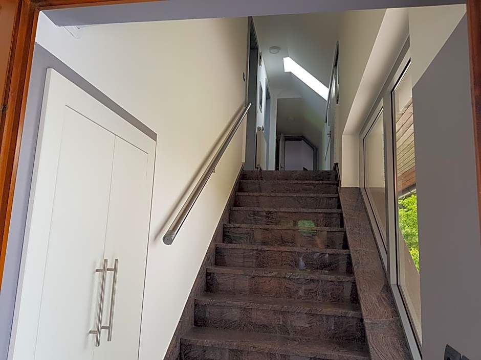 Domačija Vodnik & Apartments