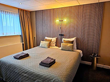 Twin Room at The City Side