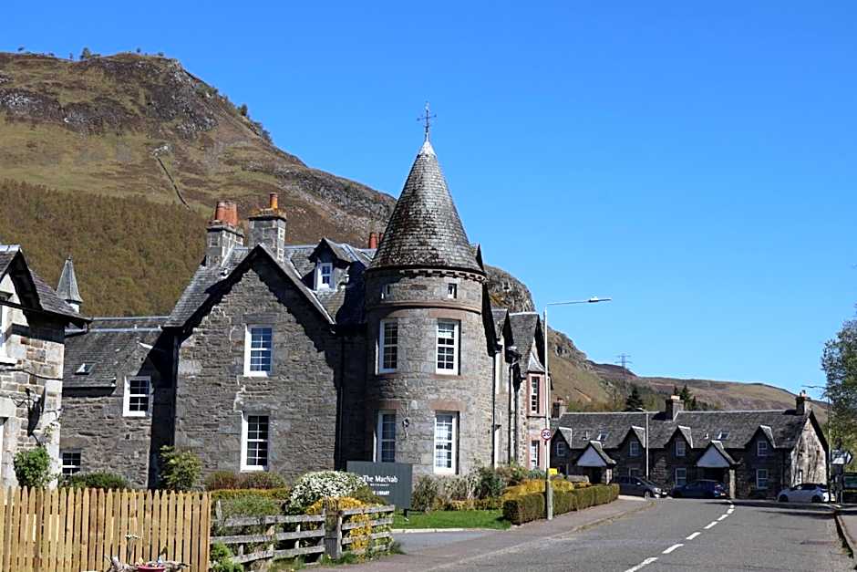 Dunalastair Hotel Suites