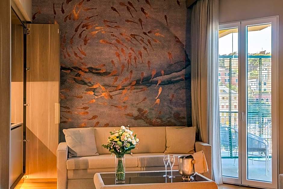 Miramare Suites