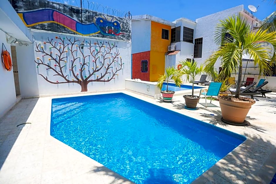 Íkaro Suites Colonial