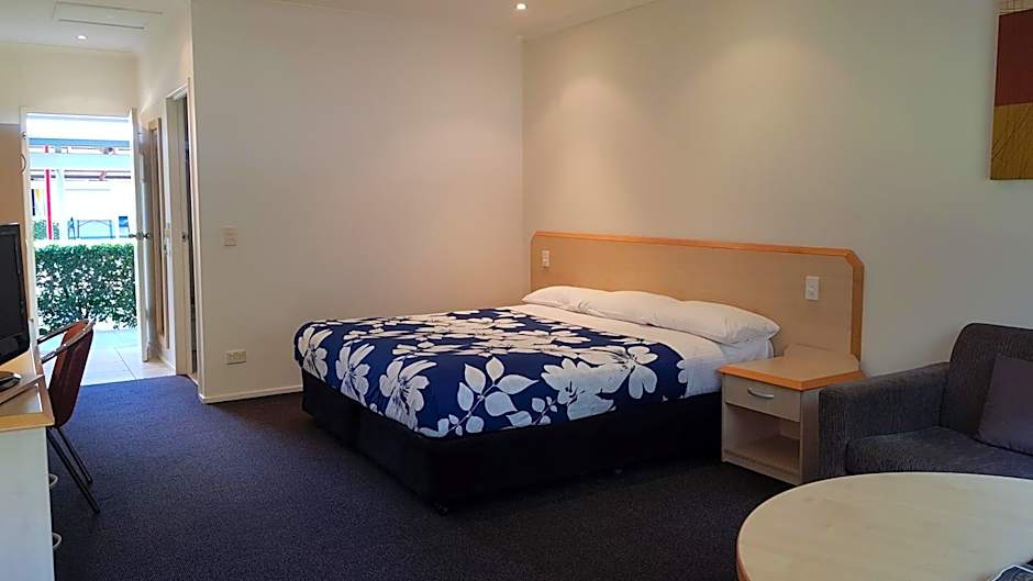 Red Bridge Motor Inn