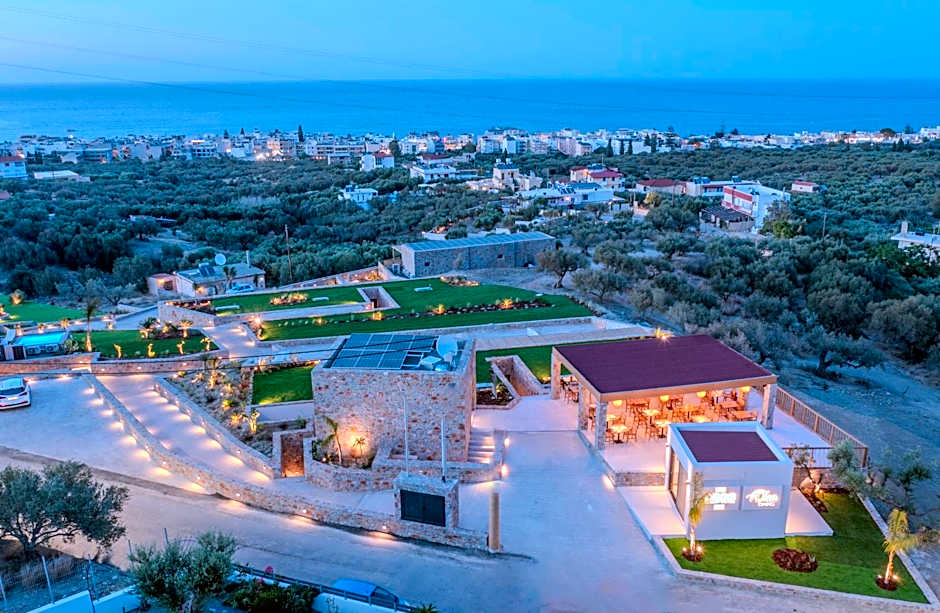 Deos Luxury Suites - Adults Only