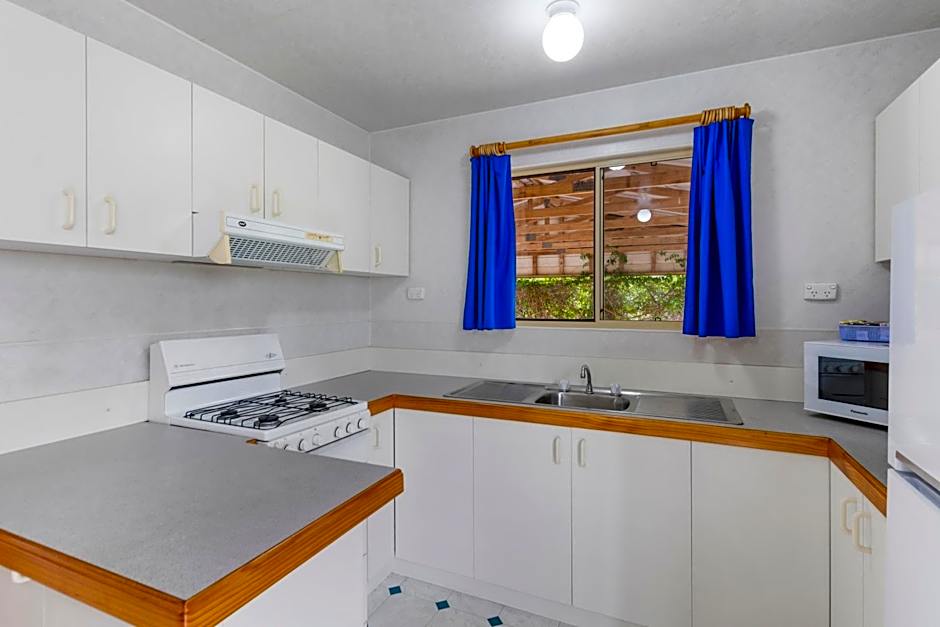 Wairo Beach Holiday Park