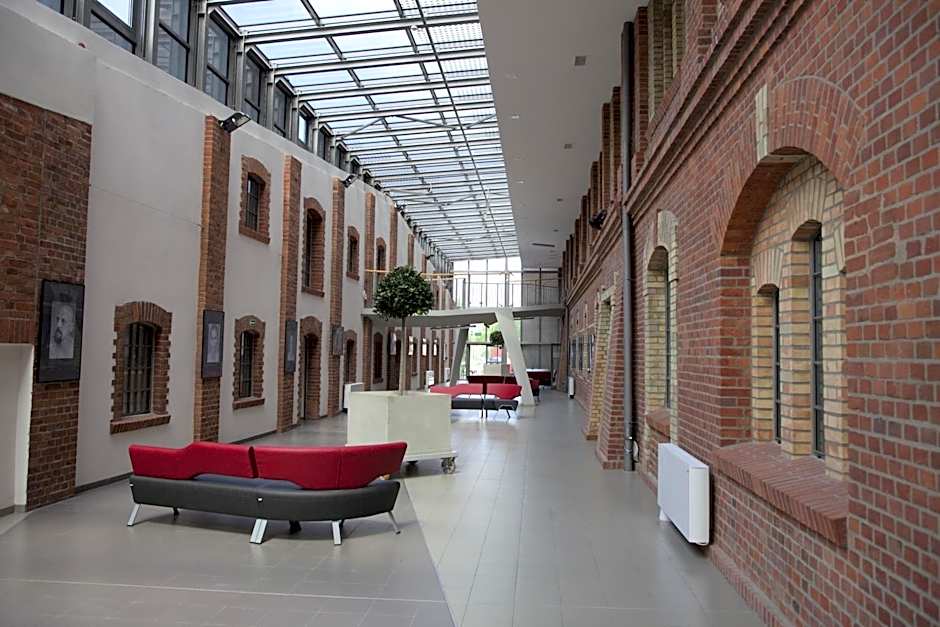 Hotel Młyn Toruń - dawne MCSM