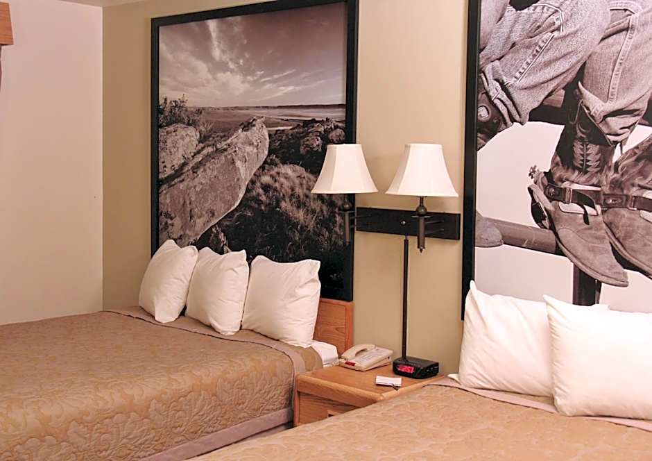 Photo 1 of 5 of Standard 2 Queen Beds