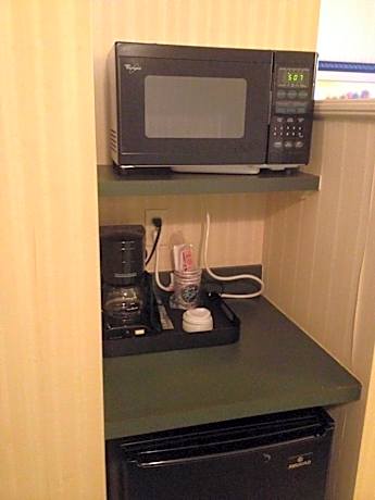 Suite with Two Queen Beds - Accessible/Non-Smoking