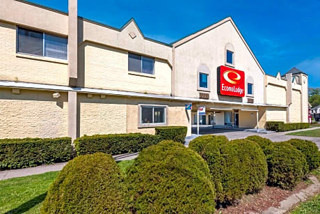 Econo Lodge Cortland