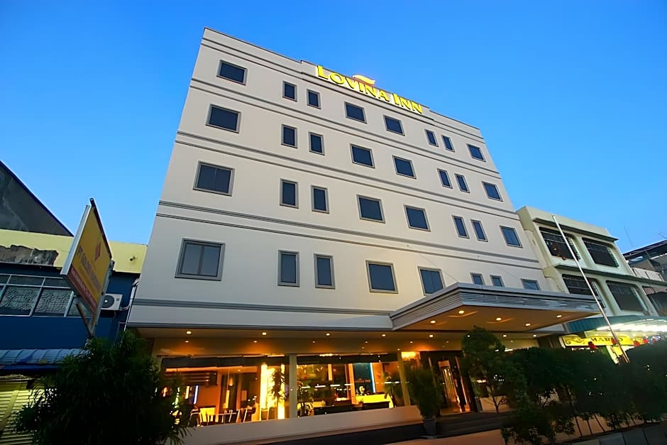 Lovina Inn Nagoya Batam