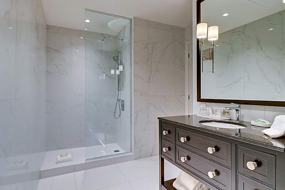 Ripplecove Hotel & Spa