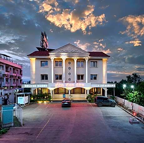 Hotel Royal Palace