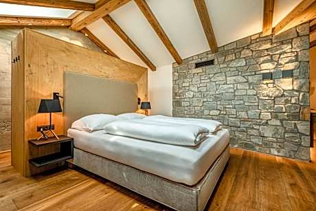 Apartment - Split Level