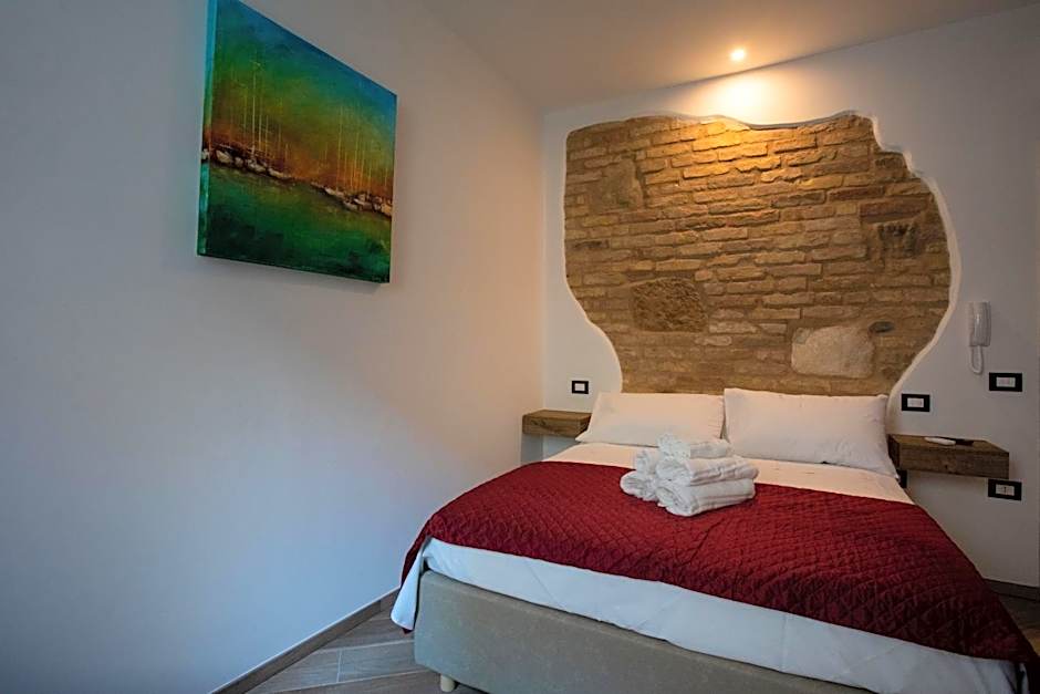 AL 54 Accommodation