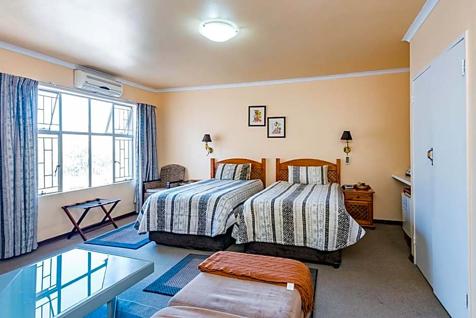 Ipe Tombe Guest Lodge - Midrand