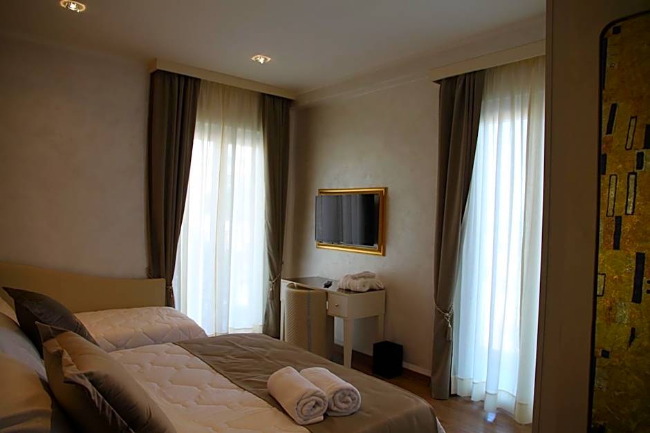 Amsterdam Suite Hotel & SPA