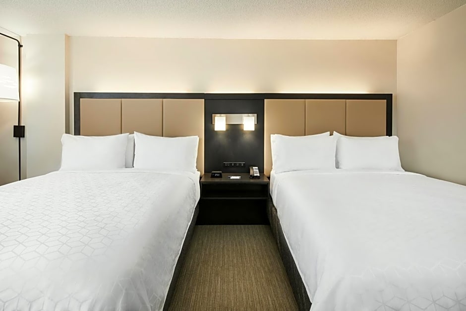 Holiday Inn Express Richmond - Midtown, an IHG Hotel