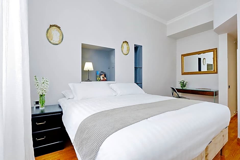 Bellezza Al Colosseo - B&B & Apts