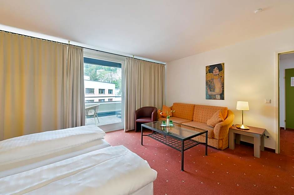 Hotel Neutor Express