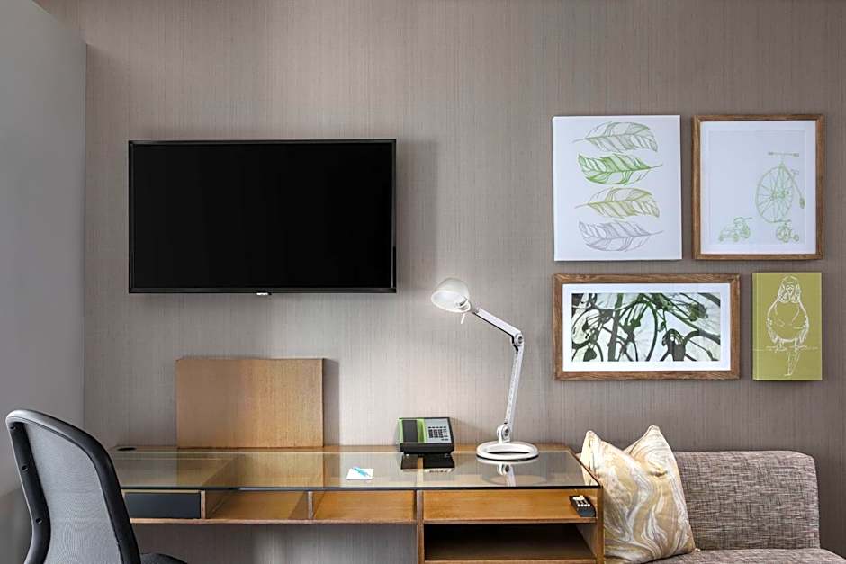 Element New York Times Square West