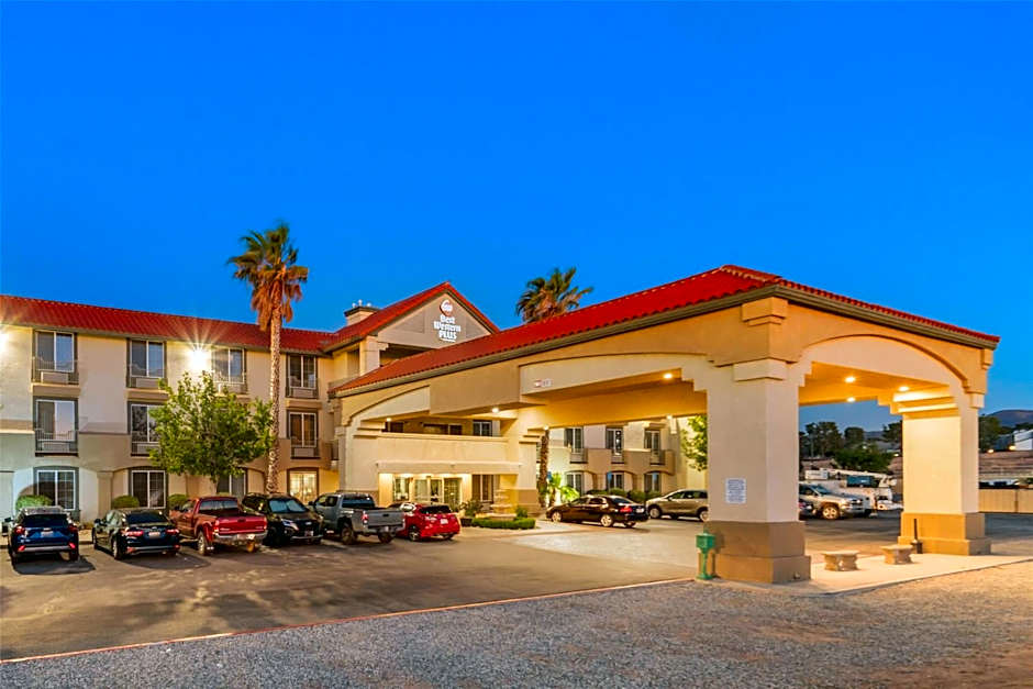 Best Western Plus John Jay Inn & Suites