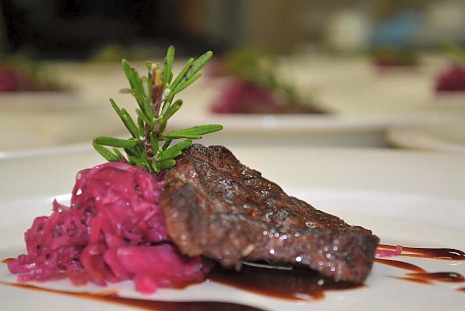 Redearth Boutique Hotel