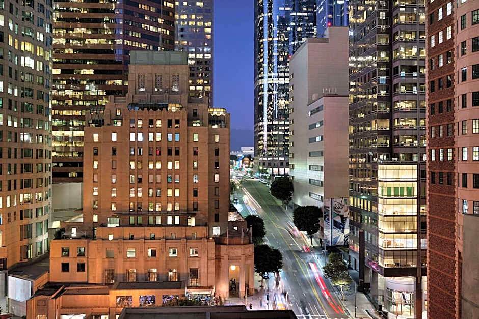 Hilton Checkers Los Angeles