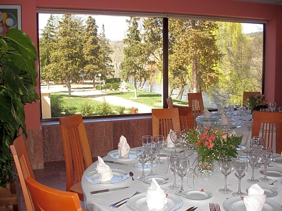 Hotel Sant Quirze De Besora