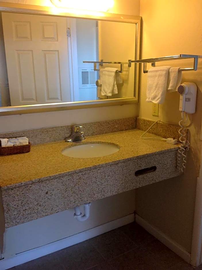 Budget INN At The Heavenly Gondola