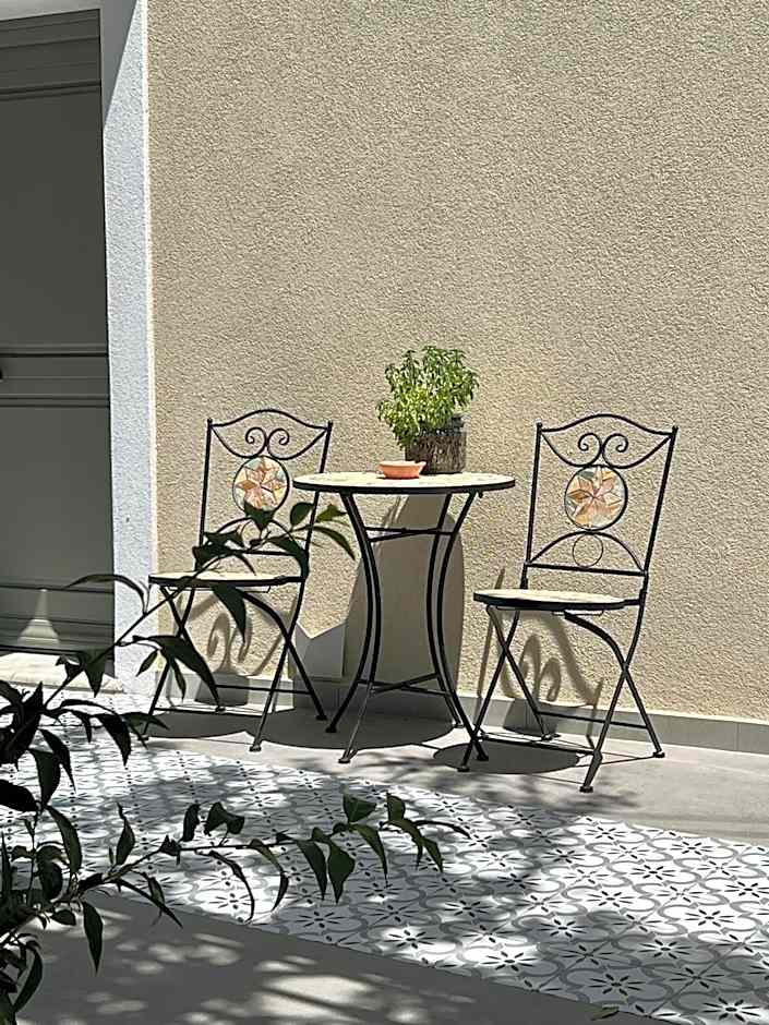 Aesthesis Arxontiko Luxury Rooms