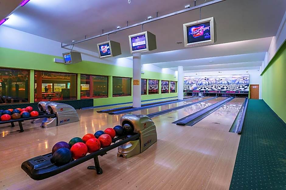 Hotel Gołębiewski Mikołajki