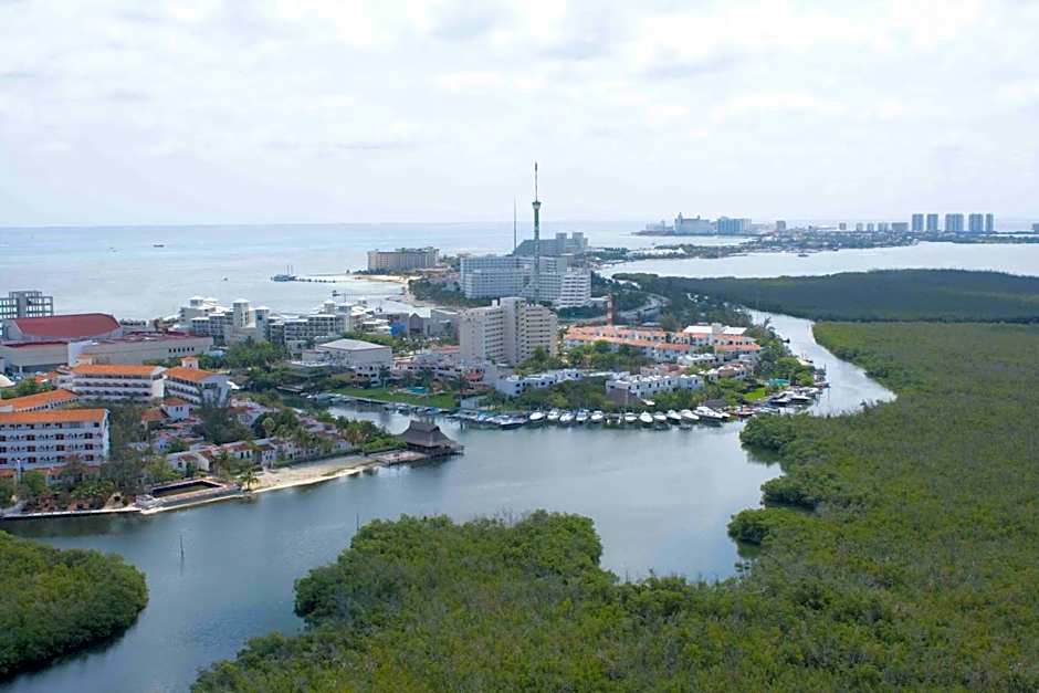 Sotavento Hotel & Yacht Club