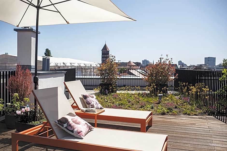 The Circus Apartments