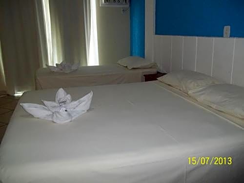 Acropolis Marina Hotel