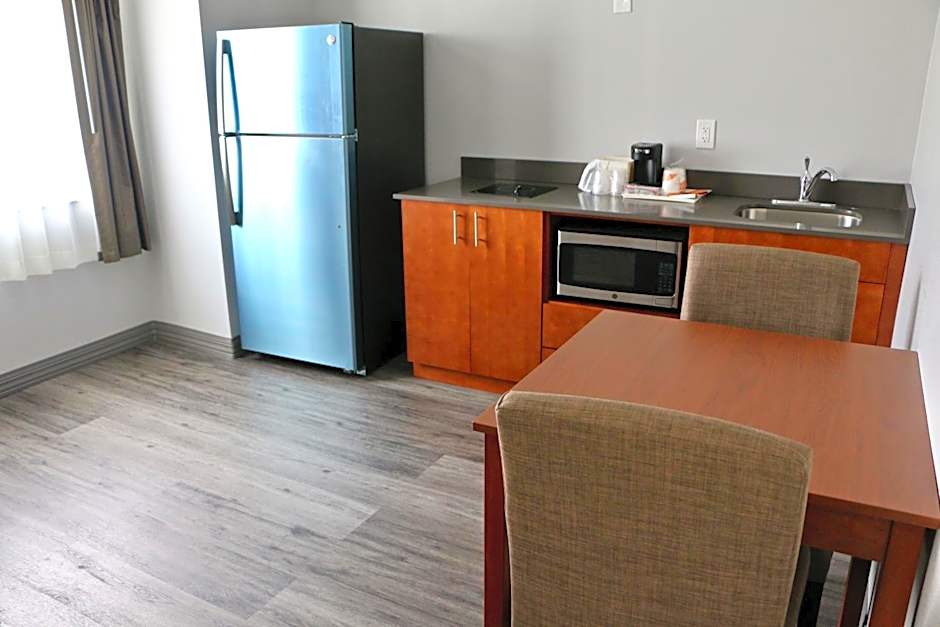 Quality Inn & Suites Watertown Fort Drum