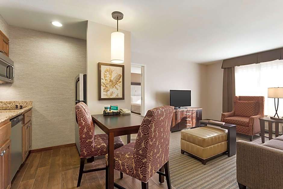 Homewood Suites By Hilton Fargo, Nd