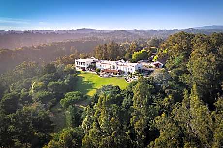 Chaminade Resort And Spa